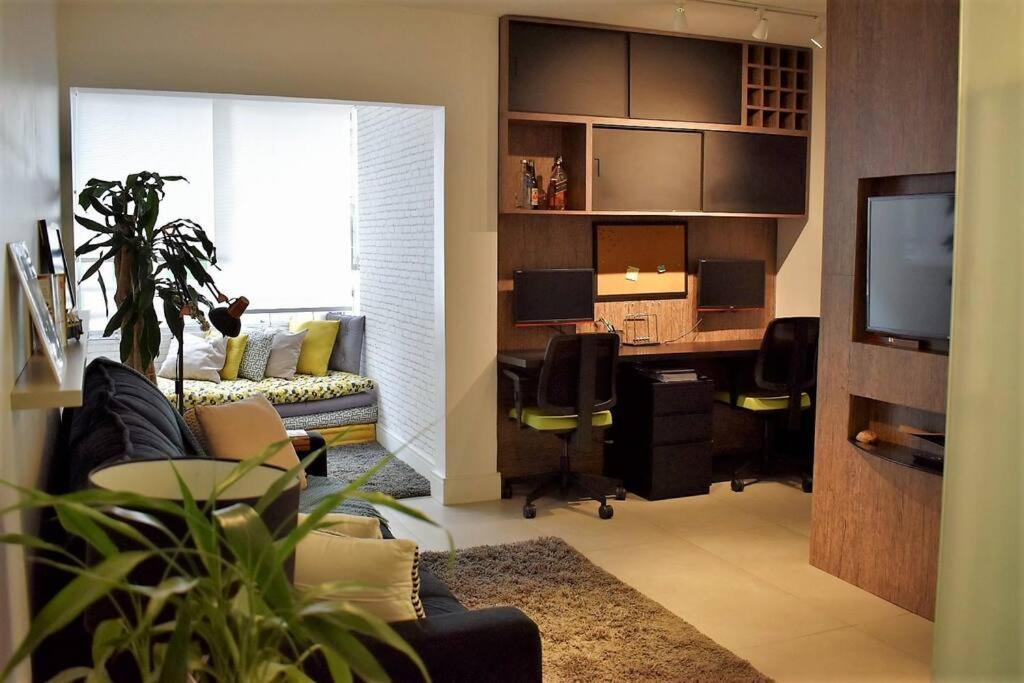 Office Com Camareira + Academia + Piscina Apartamento